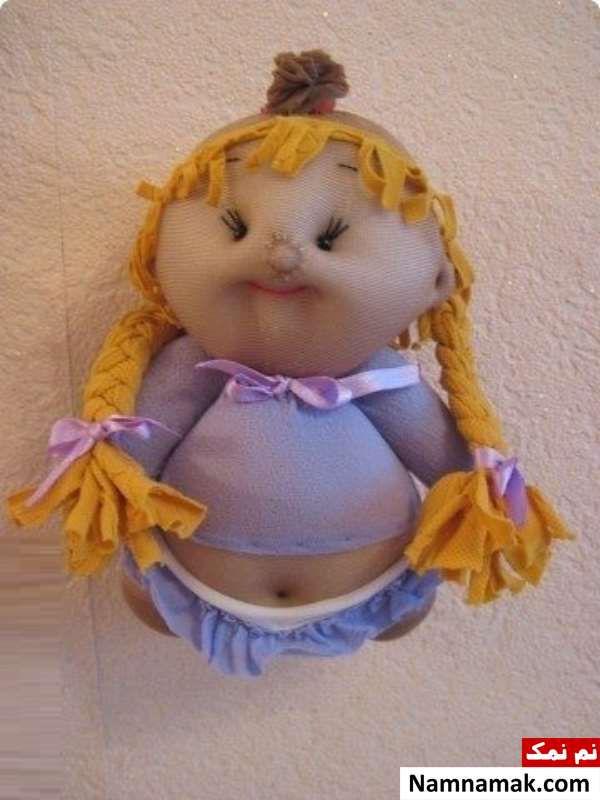 عروسک با جوراب زنانه عروسک با جوراب زنانه