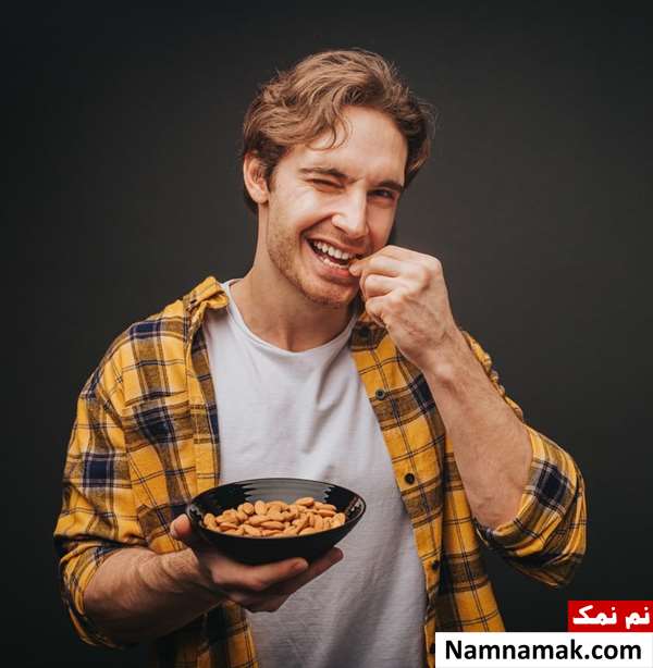 معجزه بادام درختی