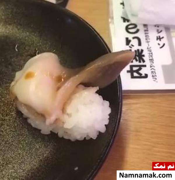 زنده شدن غذای مشتری در رستوران ژاپنی