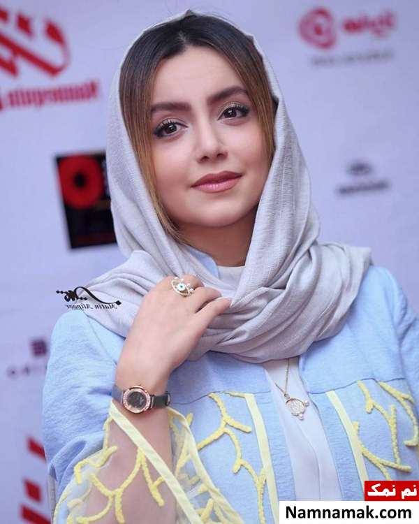 نازنین بیاتی نازنین بیاتی در اکران خصوصی سریال مانکن