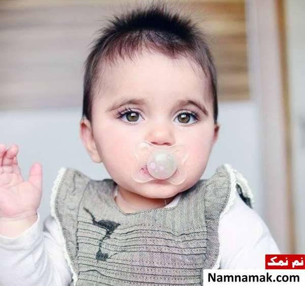 عوارض پستانک تاثیر پستانک بر دندان