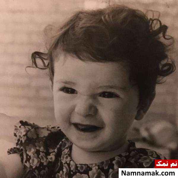 نسرین نصرتی نسرین نصرتی در دوران کودکی