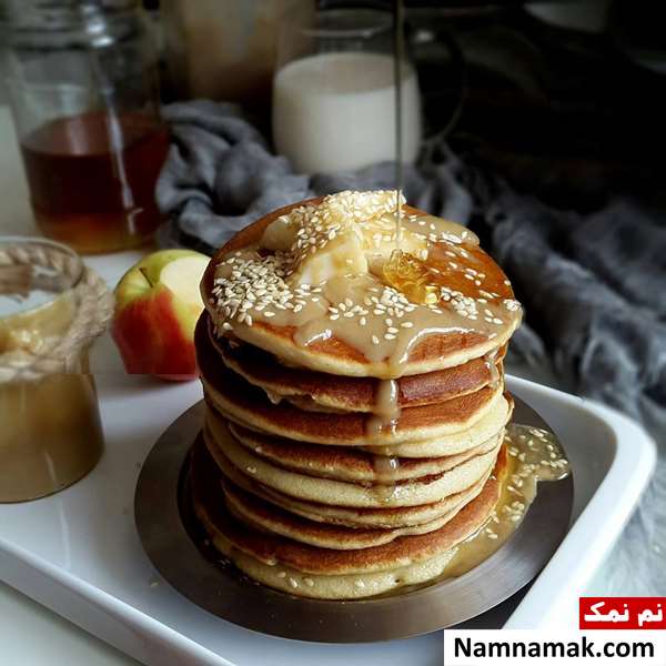 پنکیک با شیره و ارده