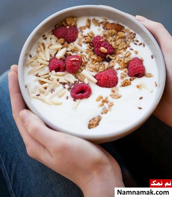 ماست ایسلندی بسیار غلیظ تر از ماست های دیگر است 