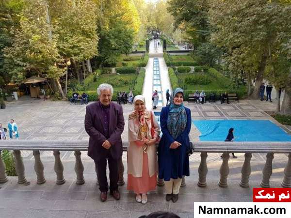 گیتی خامنه ، الهه رضایی و رضا فیاضی عکسی از گیتی خامنه و الهه رضایی در کنار رضا فیاضی