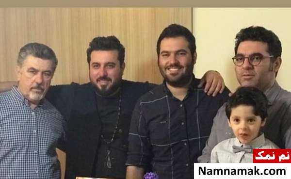 خانواده محسن کیایی محسن کیایی در کنار پدر و برادرانش