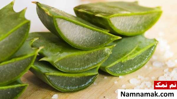 آلوئه ورا برای درمان خشکی دور چشم