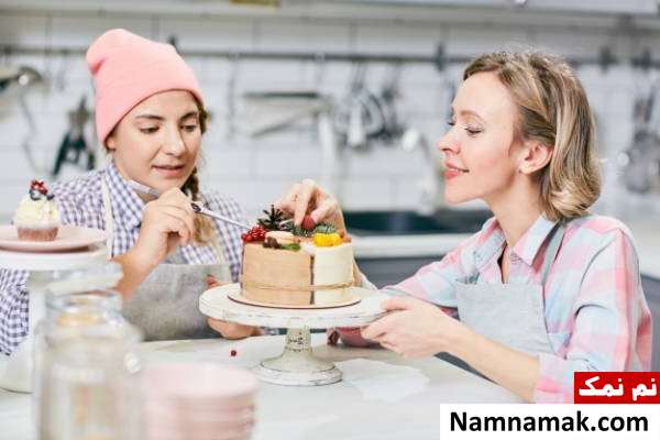 کیک پزی در منزل کیک پزی از مشاغل خانگی برای زنان خانه دار