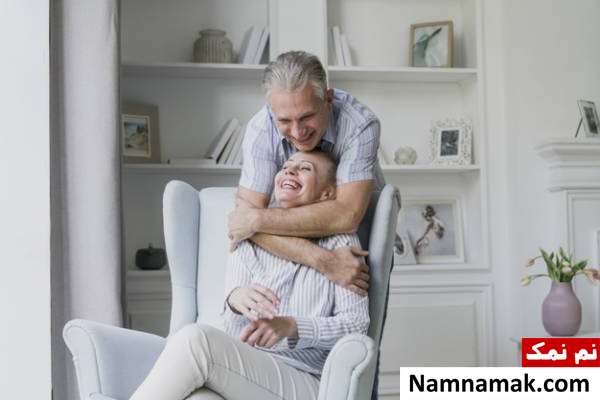 درآغوش گرفتن همسر