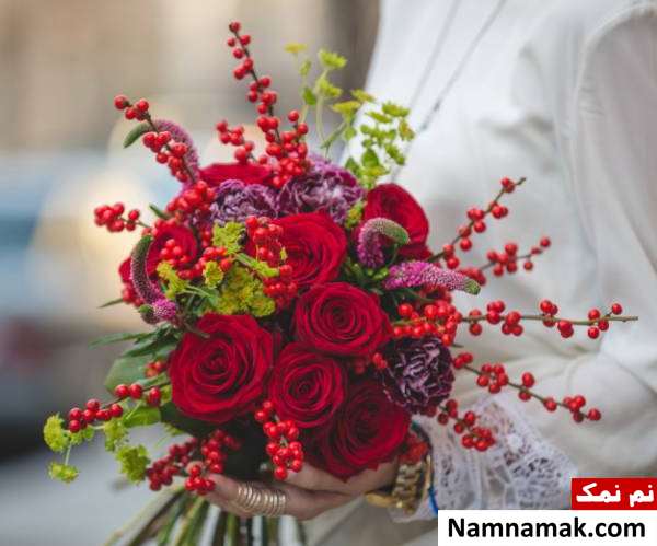 دسته گل عروس قرمز انتخاب رنگ مناسب دسته گل عروس