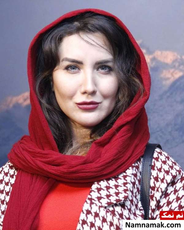 نازنین صلح جو نازنین صلح جو در نمایشگاه عکس های مهدی پاکدل