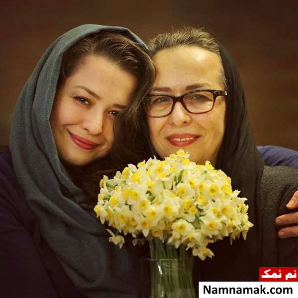آزیتا حاجیان و دخترش آزیتا حاجیان و دخترش مهراوه شریفی نیا