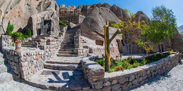 معماری بیرونی هتل لاله کندوان تبریز