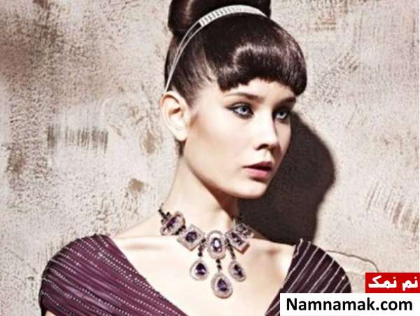 مدل گردنبند و گوشواره مناسب لباس یقه بسته