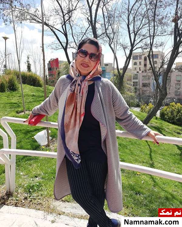 زندگینامه مهناز شیرازی و همسرش و زندگی شخصی مجری گوینده خبر قدیمی مهناز شیرازی مجری سابق صدا و سیما