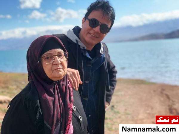 داریوش فرضیایی و مادرش عمو پورنگ و مادرش