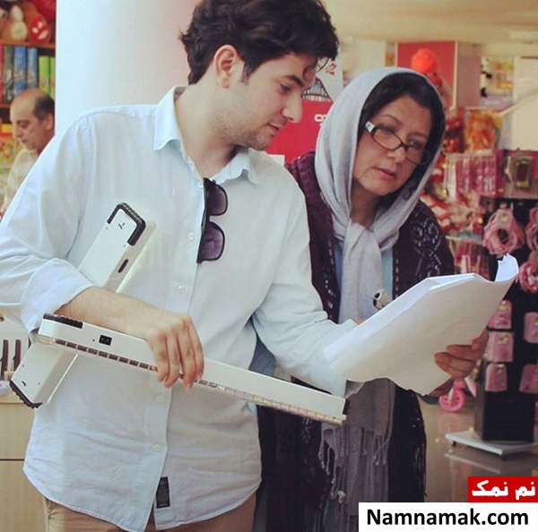 فریبا متخصص و پسرش پوریا پوربهرامی
