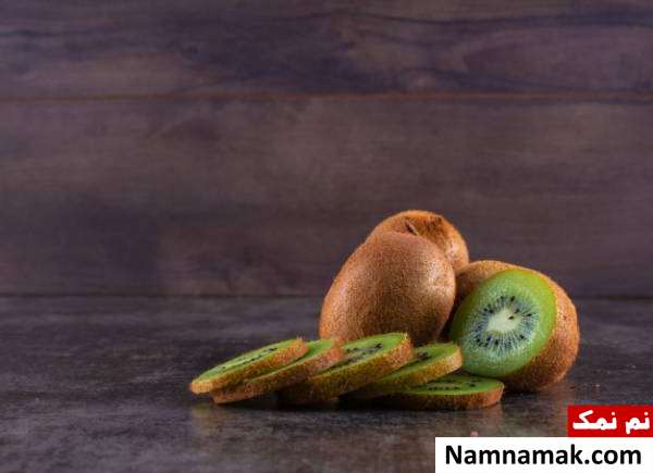 کیوی ماسک کیوی برای پوست های چرب