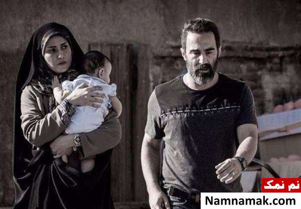 محسن تنابنده و پریناز ایزدیار محسن تنابنده و پریناز ایزدیار در فیلم سه کام حبس