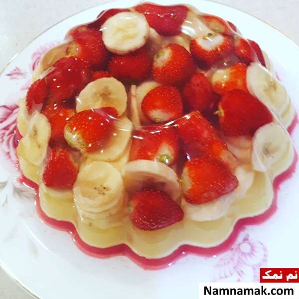 ژله ویترینی با موز