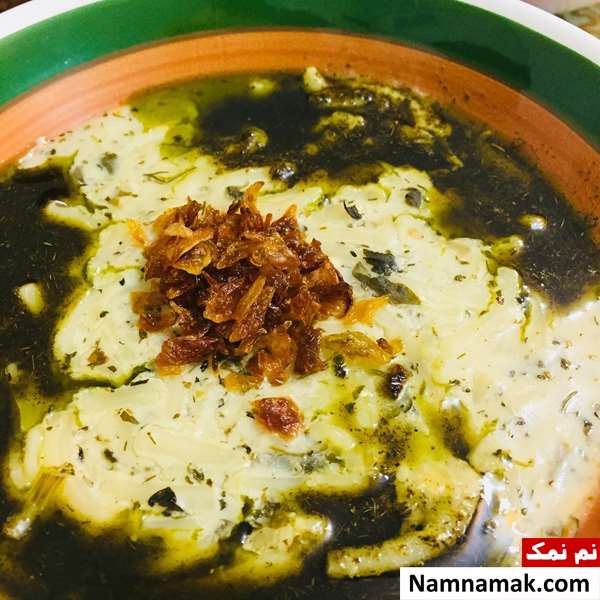طرز تهیه آش دوغ ساده با رشته