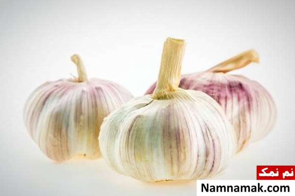 مضرات سیر برای پوست