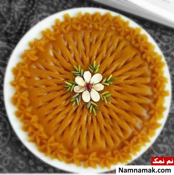 طرز تهیه حلوا زعفرانی