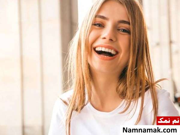 بادام برای لبخند خواص مصرف بادام برای لبخند