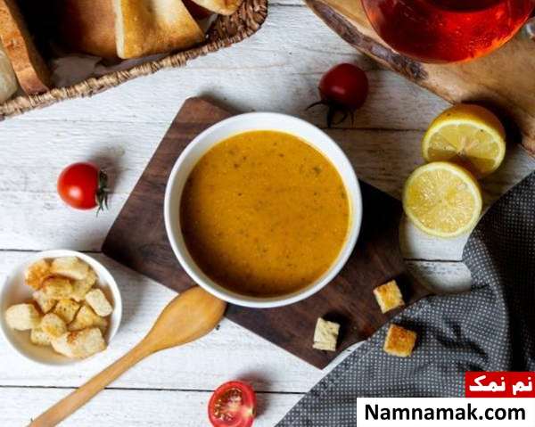 خوردن سوپ برای افراد میانسال