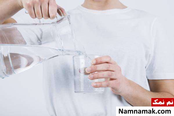 آب آلکالاین آب شیر و آب معدنی