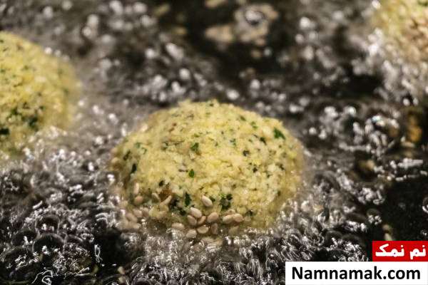 وا نرفتن فلافل در روغن