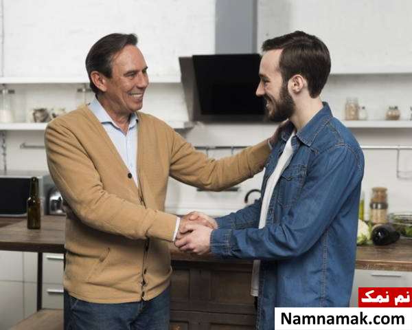 رفتار صحیح با والدین بهبود رابطه با پدر و مادر