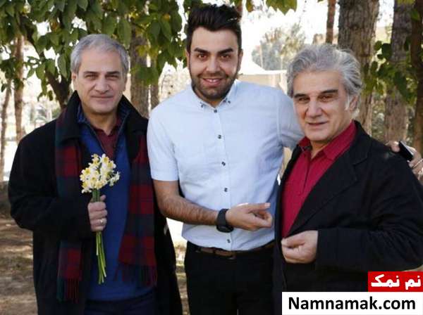 مهدی و ناصر هاشمی در کنار هادی قندی