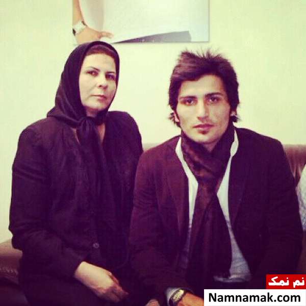 جواد کاظمیان و مادرش