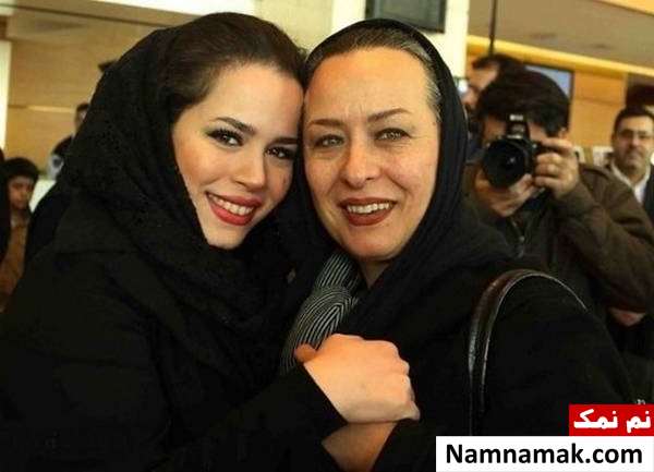 ملیکا شریفی نیا بازیگر نقش شیرین در سریال نجلا کیست؟ ملیکا شریفی نیا و مادرش آزیتا حاجیان