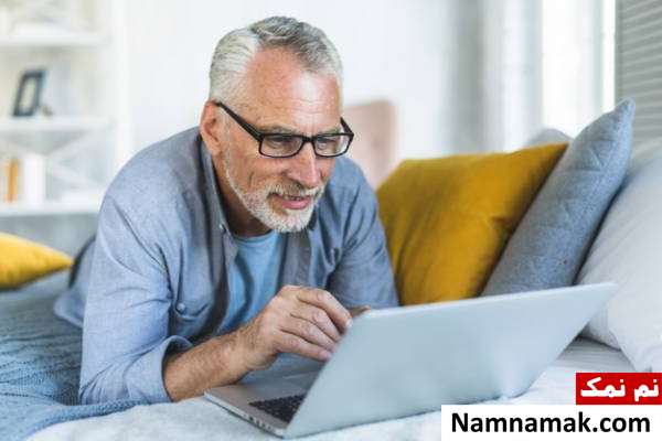 چک کردن ایمیل بعد از خواب