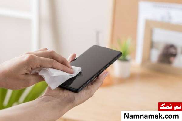 تمیز کردن صفحات الکترونیکی