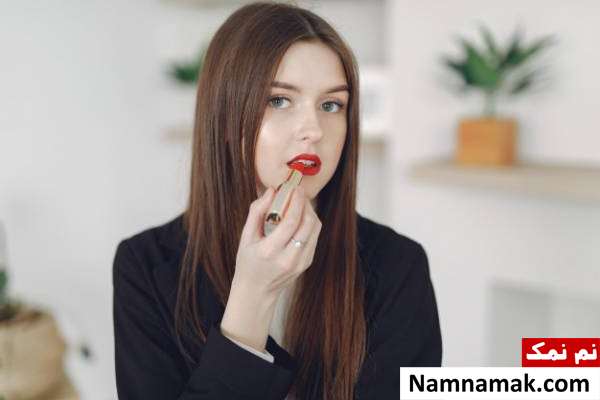 انتخاب رنگ رژ لب با توجه به رنگ پوست