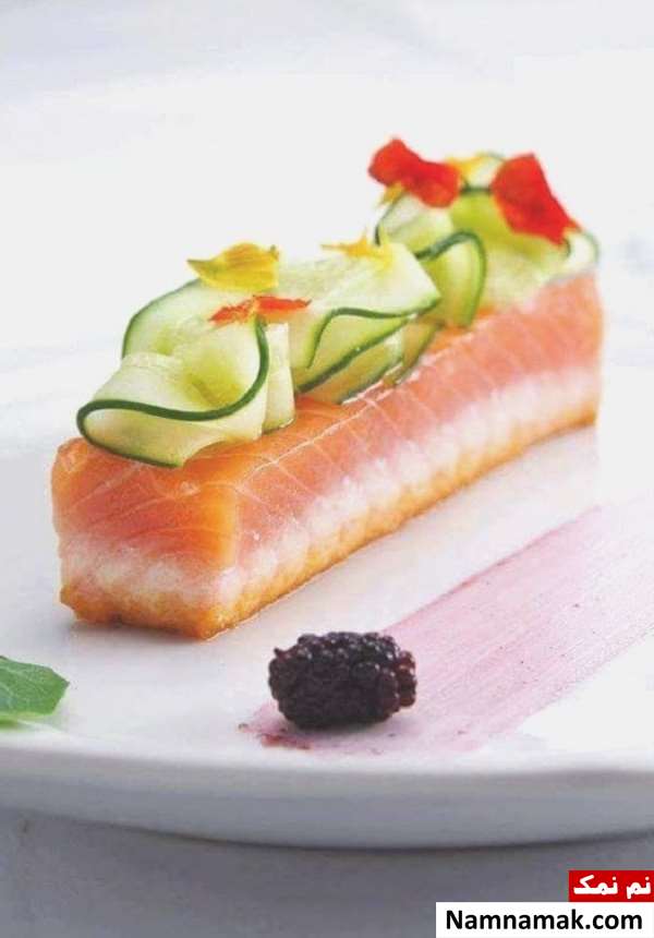 آموزش تصویری تزیین گوجه و خیار آسان و فوری