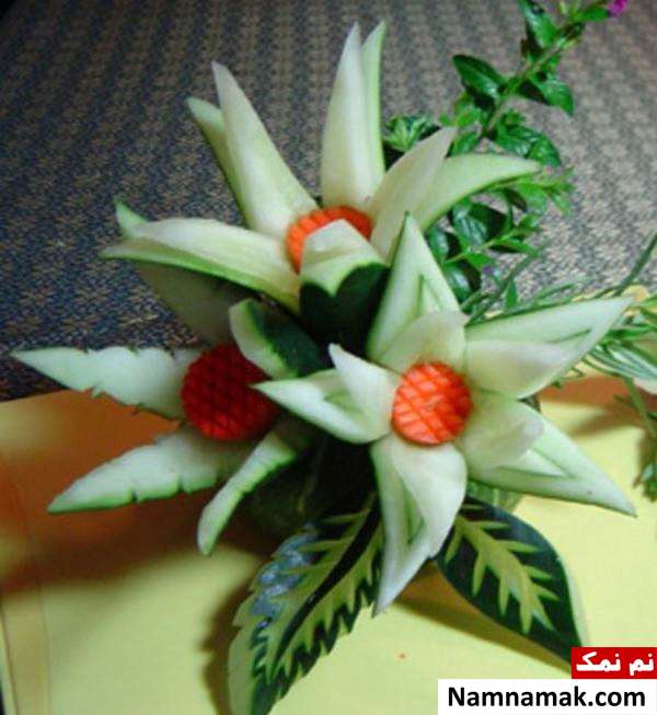 آموزش تصویری تزیین خیار و گوجه به شکل گل
