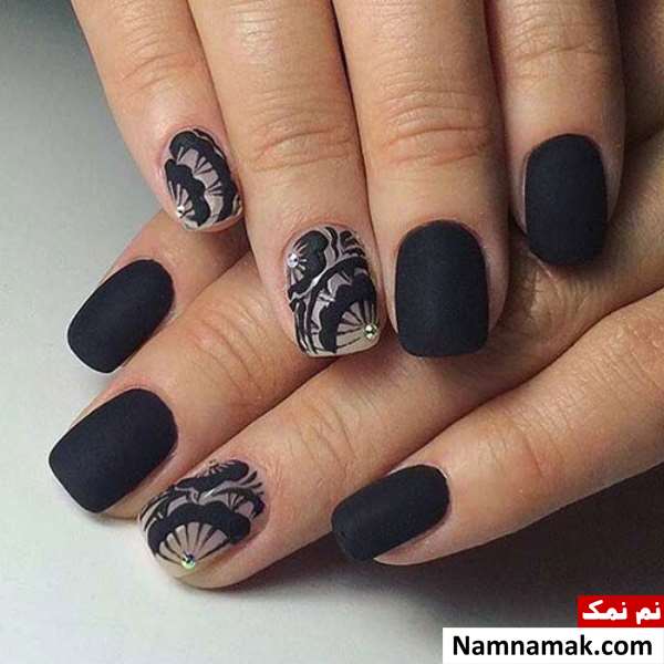 انواع رنگ لاک برای پوست سبزه