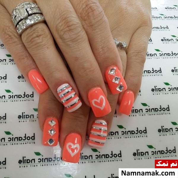 انواع رنگ لاک برای پوست سبزه