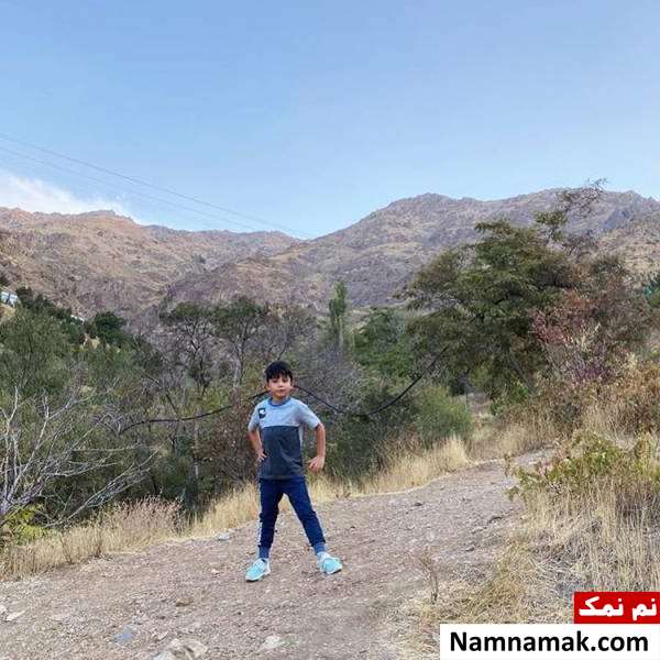 عکسی از ارشان احسان خواجه امیری