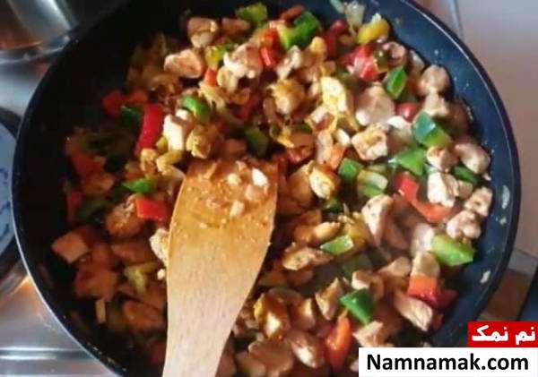 دستور تهیه ماکارونی با مرغ