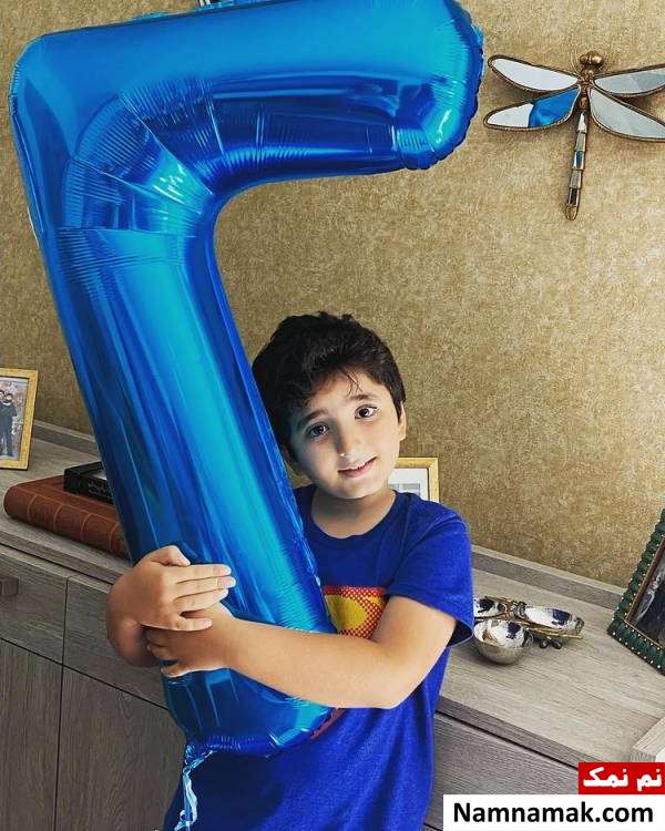 عکس خانوادگی شیلا خداداد با همسر و فرزندانش سامیار پسر شیلا خداداد