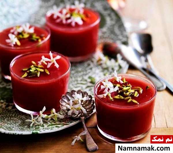 پودینگ هندونه از بهترین دسرهای شب یلدا
