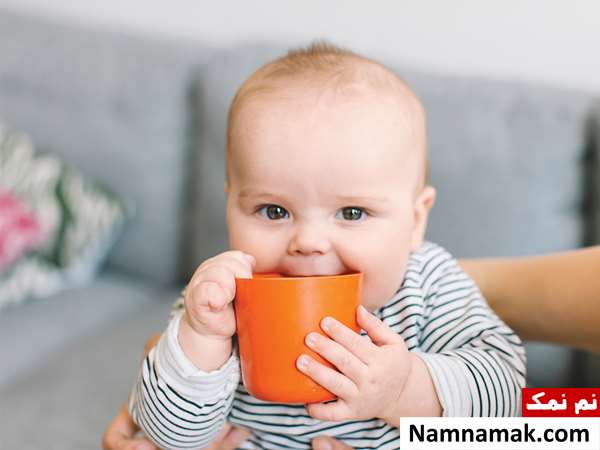 علائم مسمومیت آبی در نوزادان و نحوه درمان آن علائم مسمومیت آبی در نوزادان و نحوه درمان آن