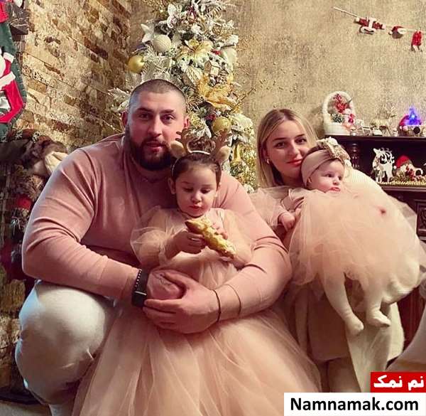 عکس لاشا تالاخادزه با همسر و فرزندانش