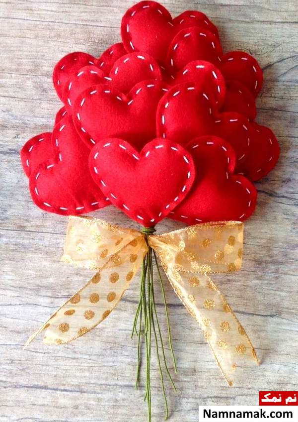 ایده های شیک کاردستی و هدیه دست ساز روز مادر دسته گل پارچه ای برای روز مادر