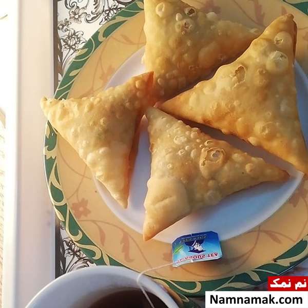 پیراشکی پیتزایی با نان